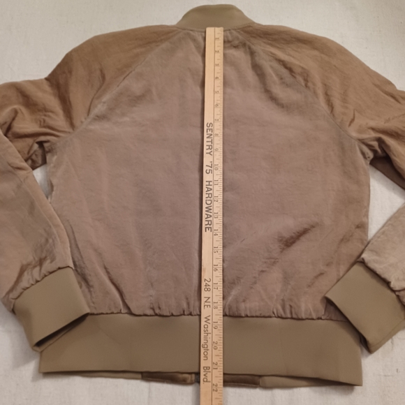 Lululemon Non Stop Reversible Bomber Jacket In Frontier Size 6 - Picture 8 of 10